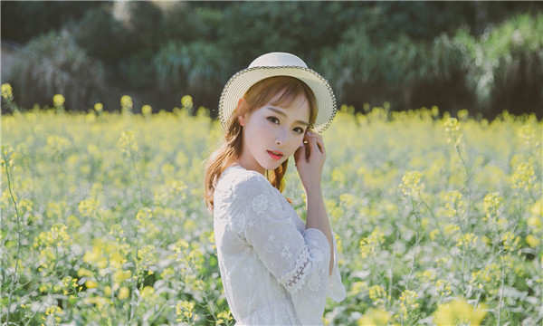 黄梅标题：想找个女人帮忙生孩子的有效解决方案，助您圆梦家庭